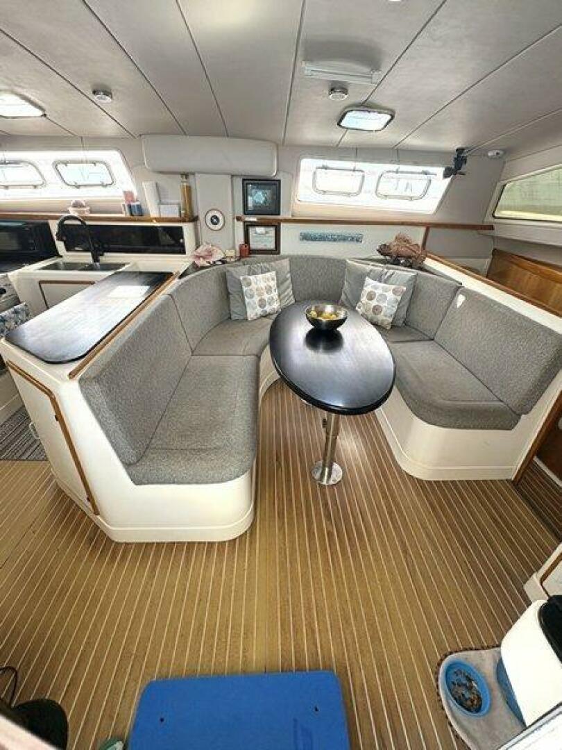 MOONLIGHT LADY 47ft Robertson  amp  Caine Yacht For Sale