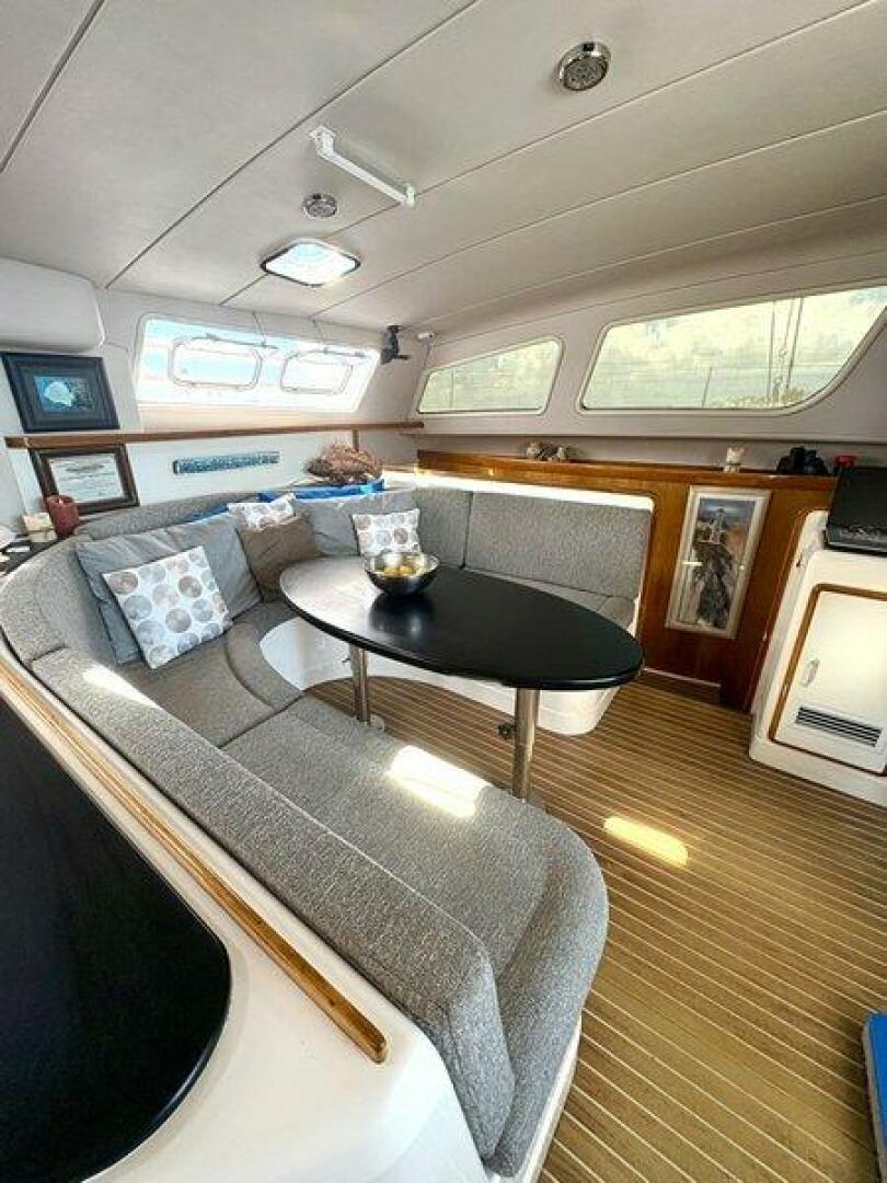 MOONLIGHT LADY 47ft Robertson  amp  Caine Yacht For Sale