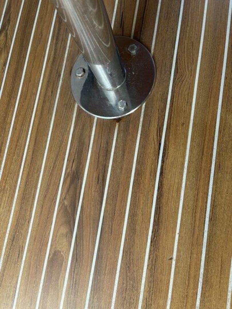 MOONLIGHT LADY 47ft Robertson  amp  Caine Yacht For Sale