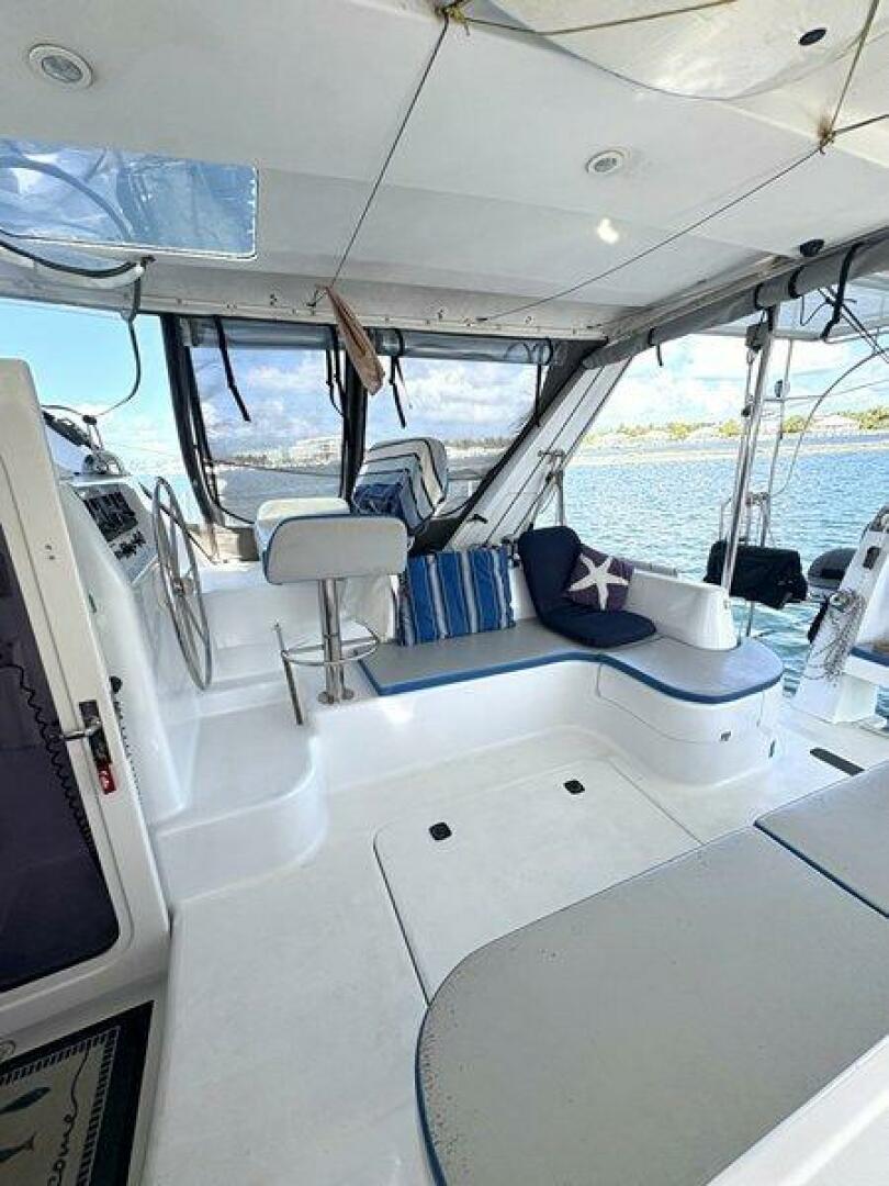 MOONLIGHT LADY 47ft Robertson  amp  Caine Yacht For Sale