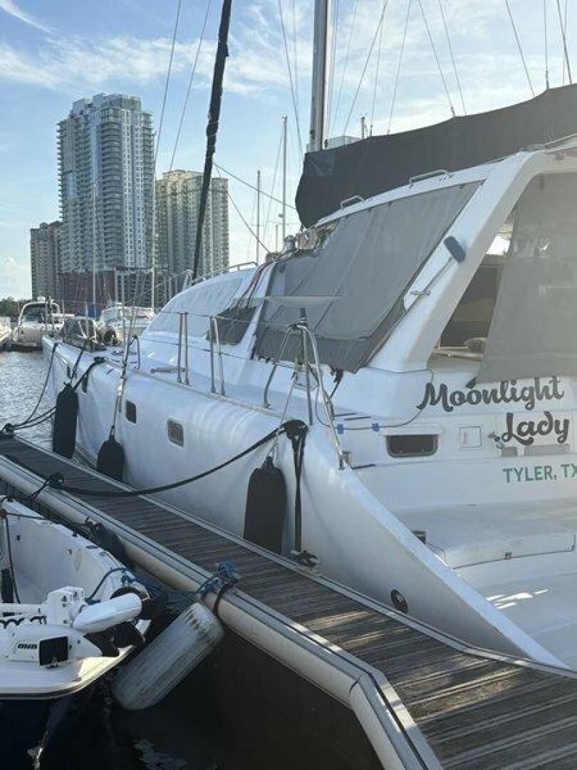 MOONLIGHT LADY 47ft Robertson  amp  Caine Yacht For Sale