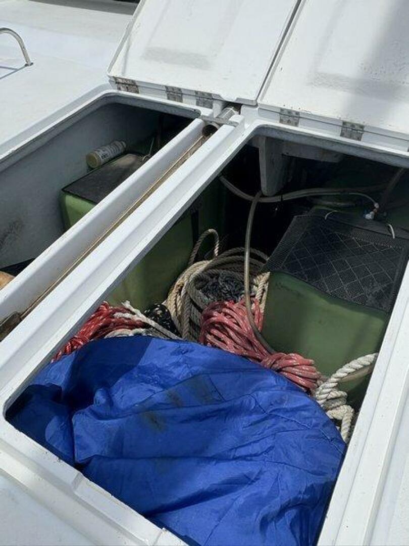 MOONLIGHT LADY 47ft Robertson  amp  Caine Yacht For Sale