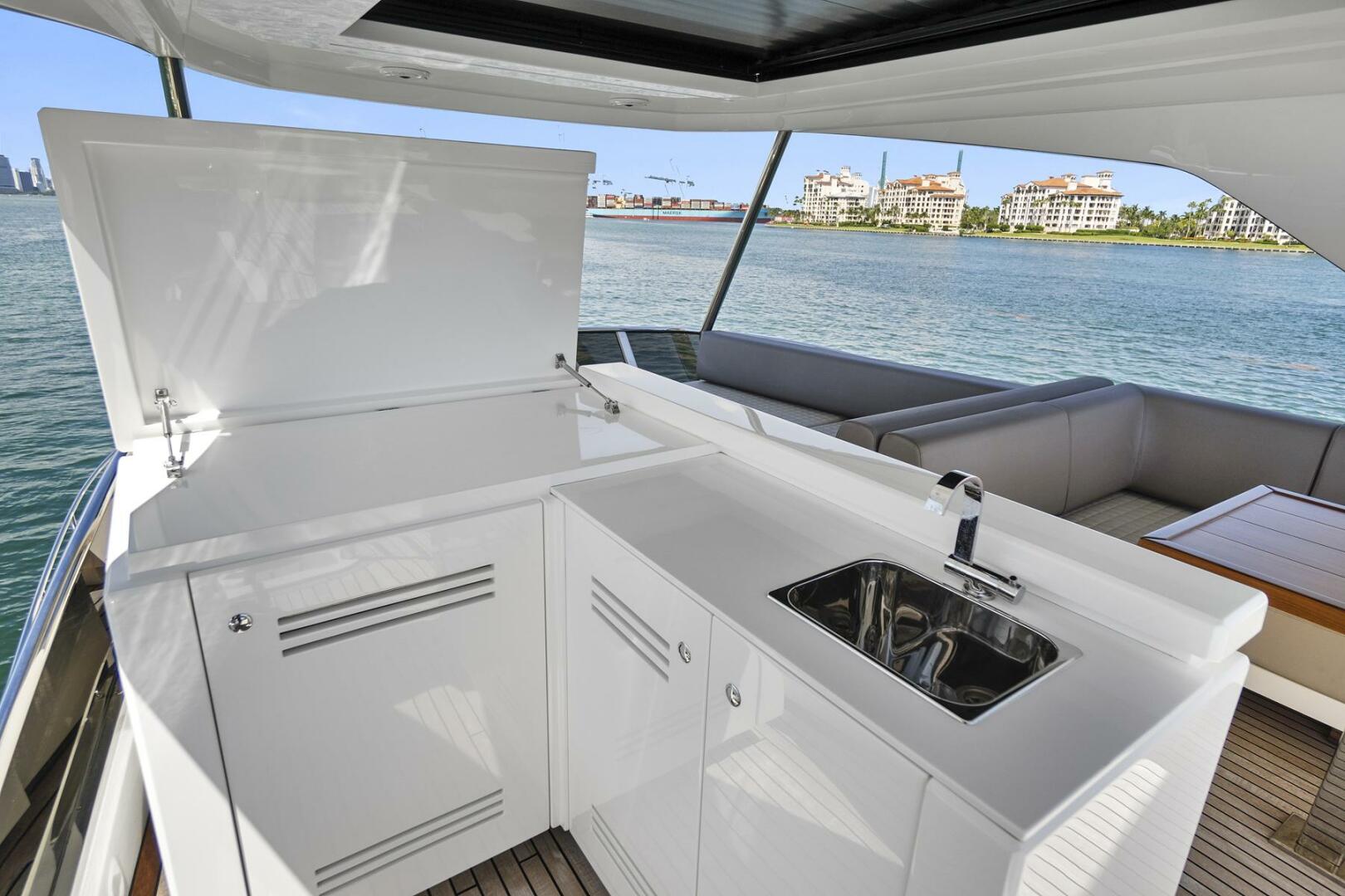 Smile 66ft Astondoa Yacht For Sale