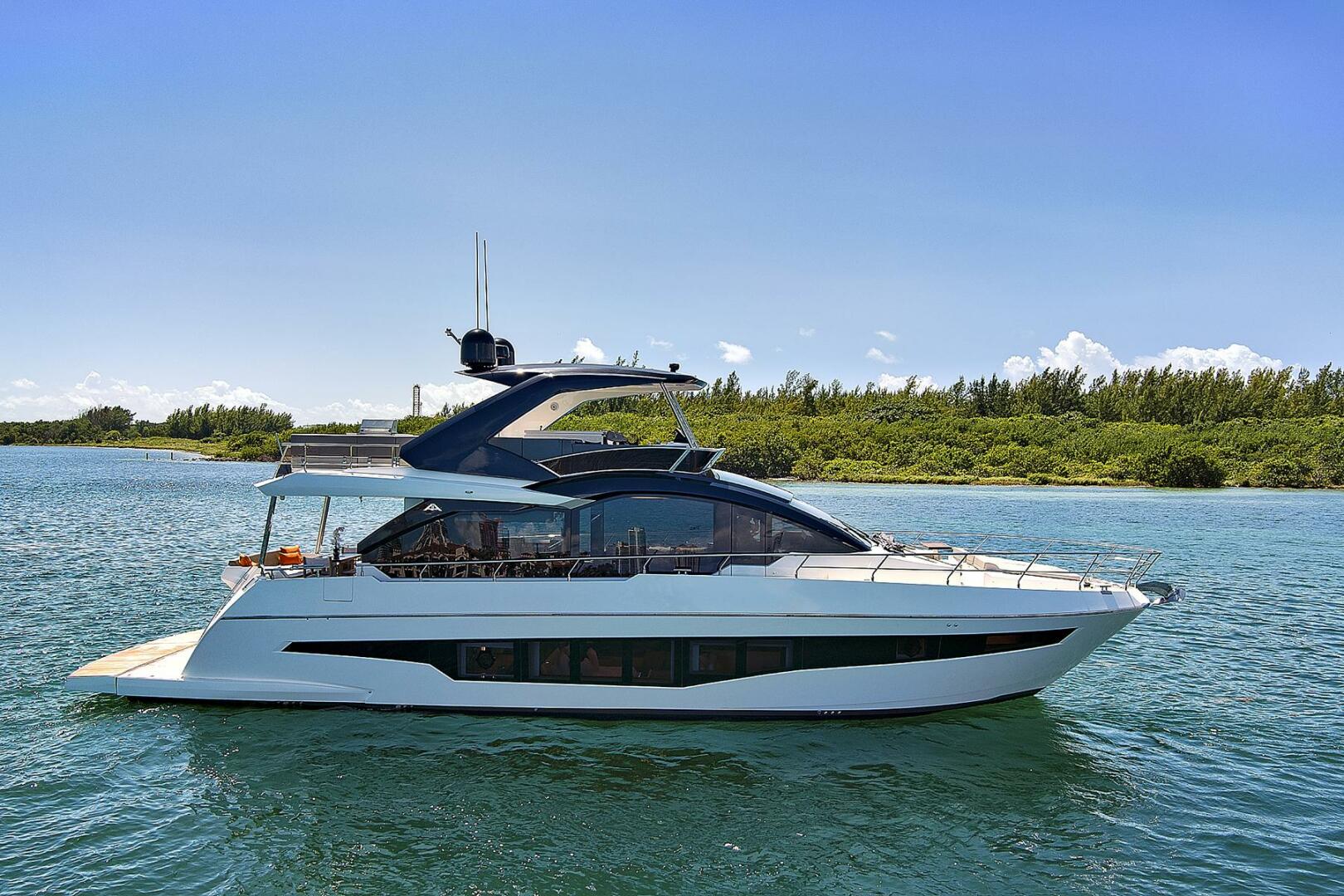 Smile 66ft Astondoa Yacht For Sale