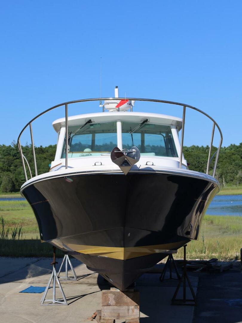 ABLE II 29ft Hunt Yachts Yacht For Sale