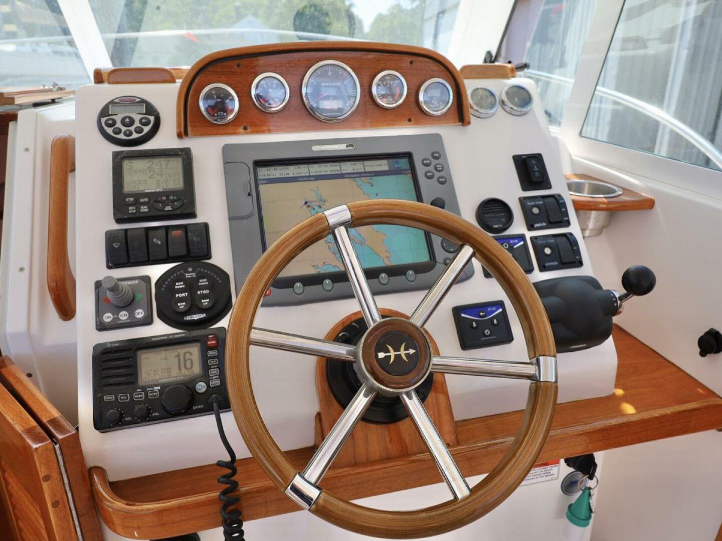 ABLE II 29ft Hunt Yachts Yacht For Sale