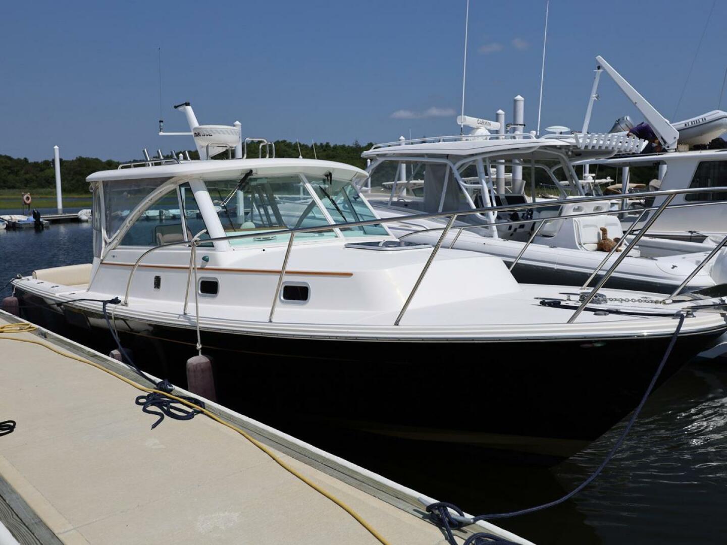 ABLE II 29ft Hunt Yachts Yacht For Sale