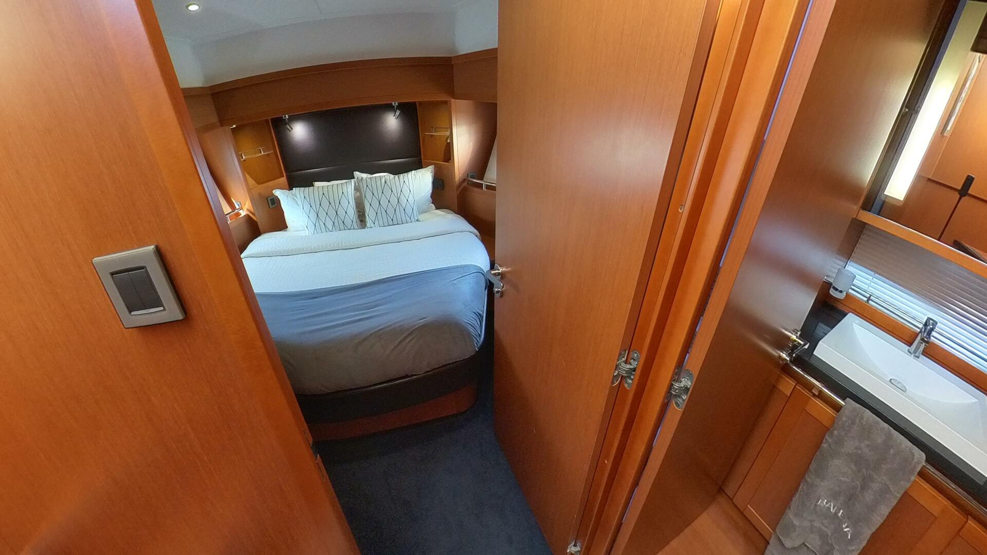 BALENA 50ft Beneteau Yacht For Sale