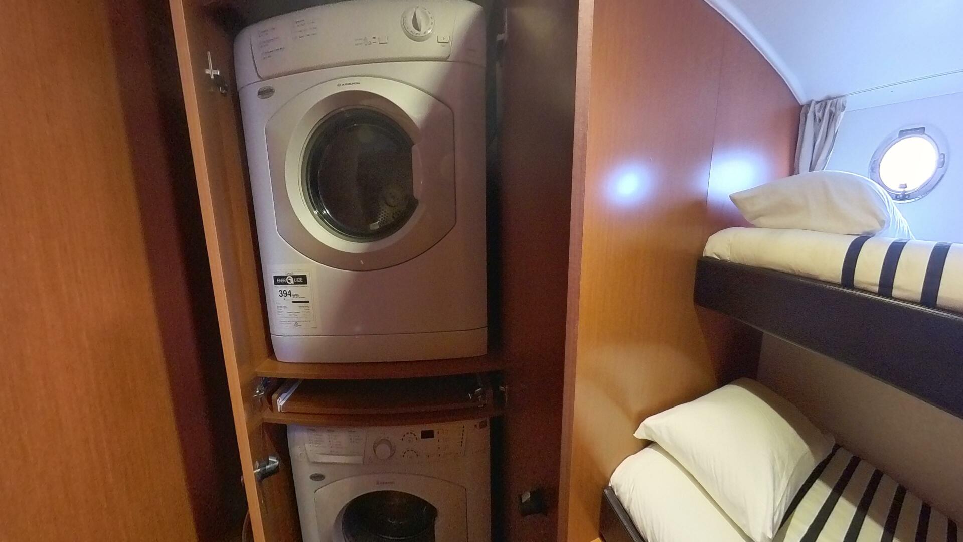 BALENA 50ft Beneteau Yacht For Sale