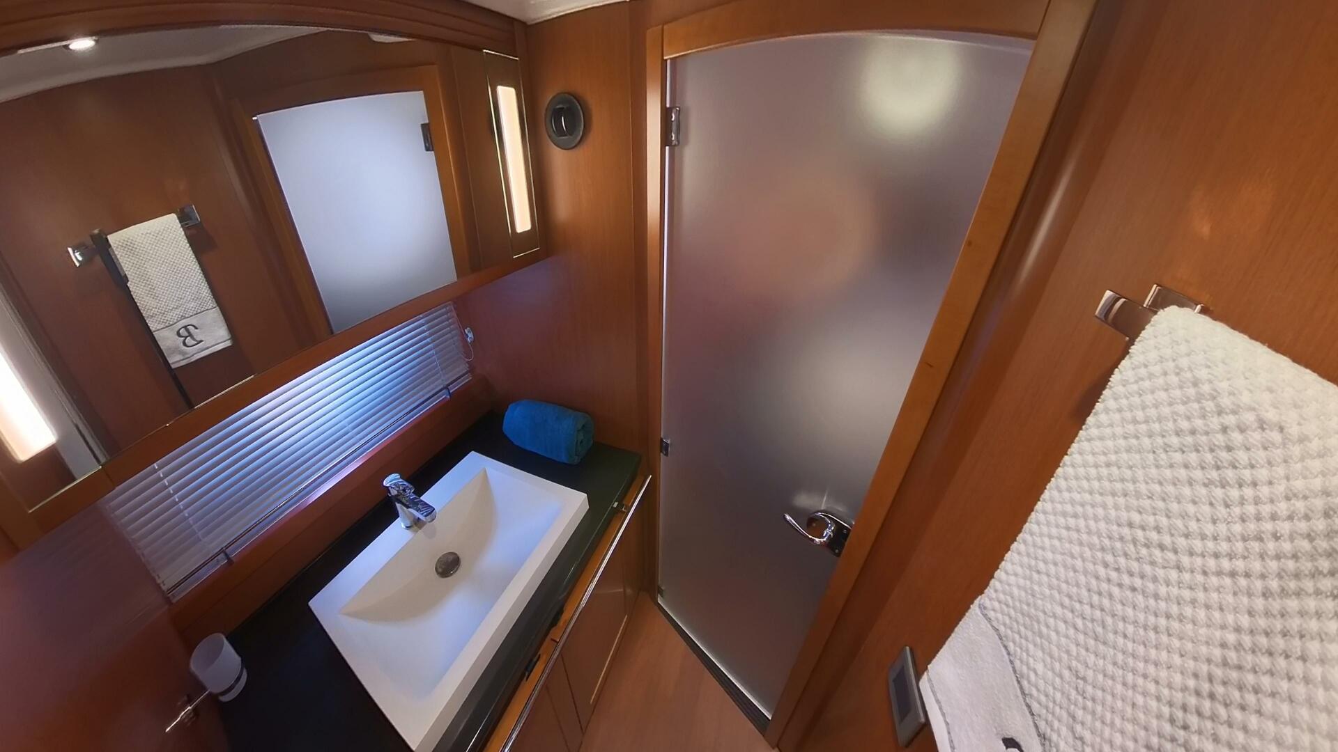 BALENA 50ft Beneteau Yacht For Sale