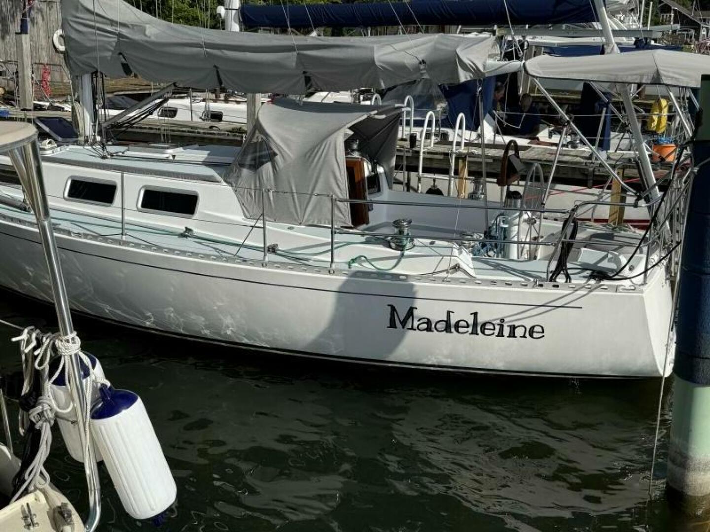 Madeleine 34ft J Boats Yacht For Sale