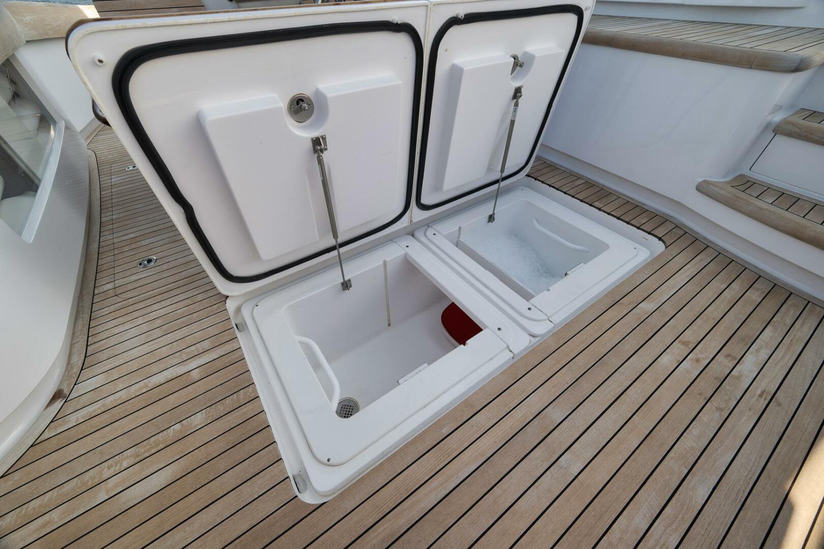2025 Viking 90 Convertible- NIKKI BELLA- Cockpit