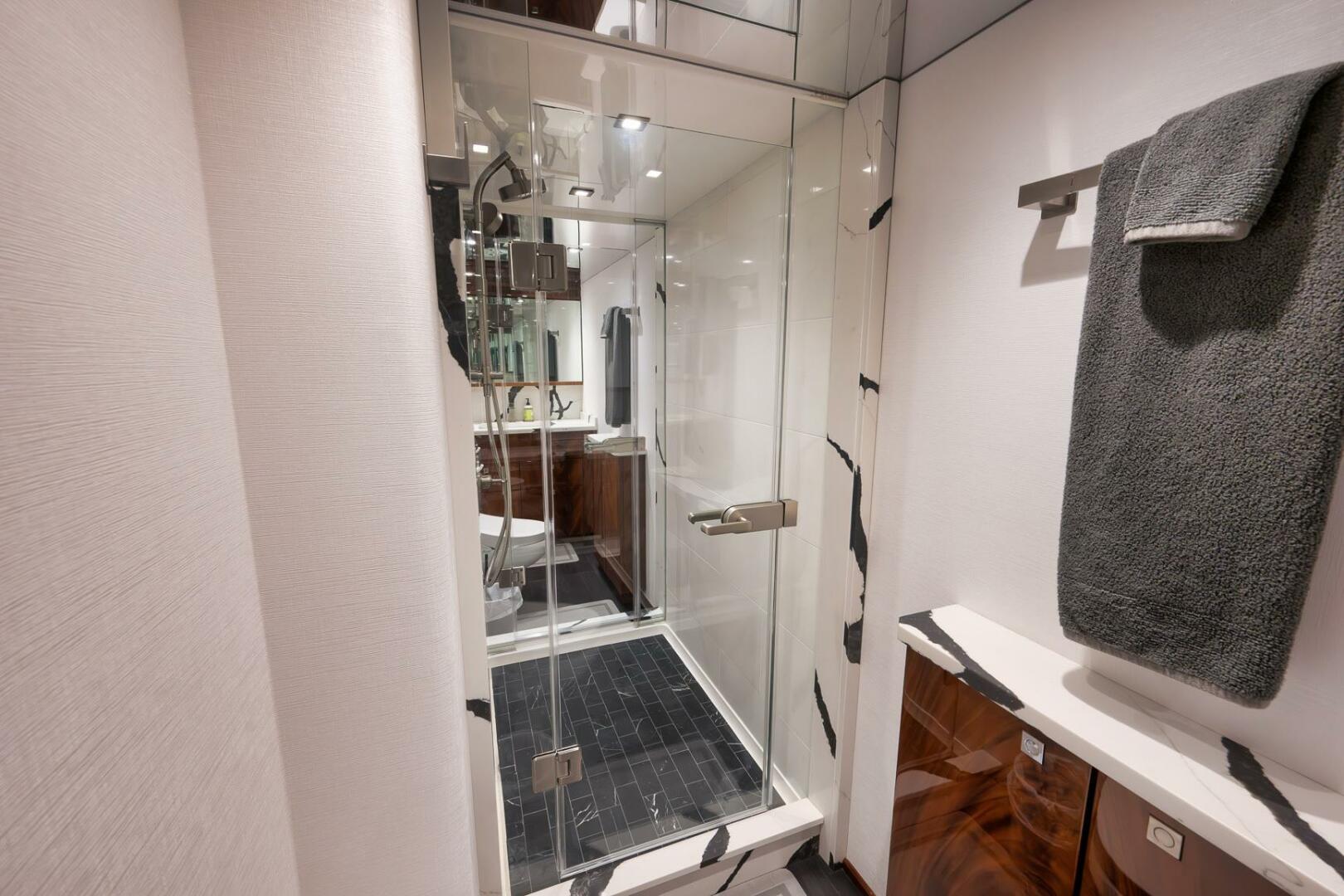 2025 Viking 90 Convertible- NIKKI BELLA- Master Stateroom He
