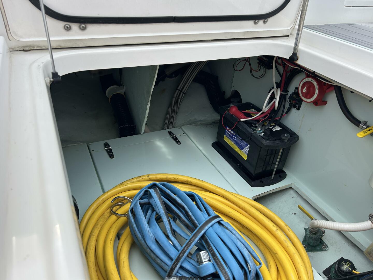 39ft Venture Yacht For Sale