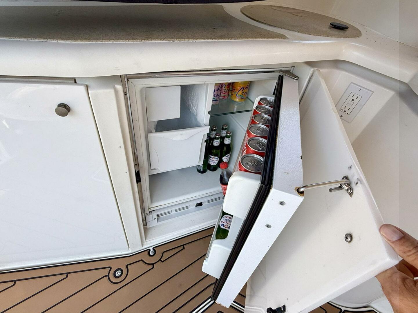 Creme Brulee 42ft Cruisers Yachts Yacht For Sale