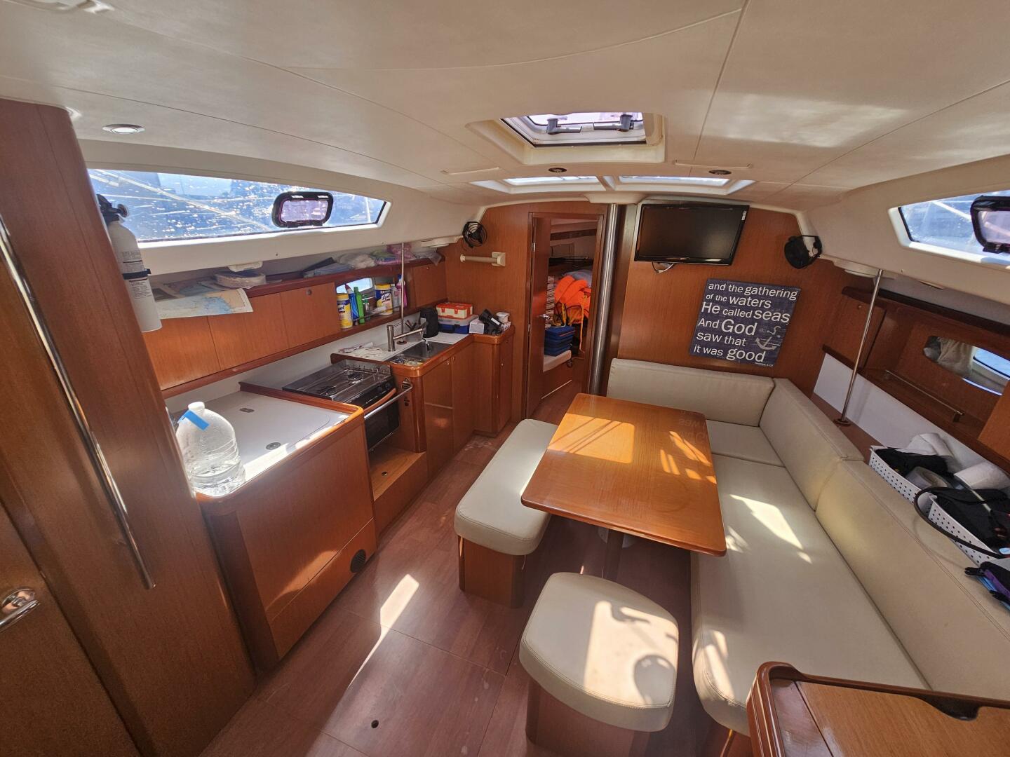 Sotto Voce 43ft Beneteau Yacht For Sale