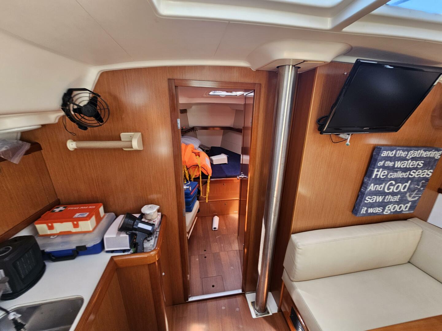 Sotto Voce 43ft Beneteau Yacht For Sale