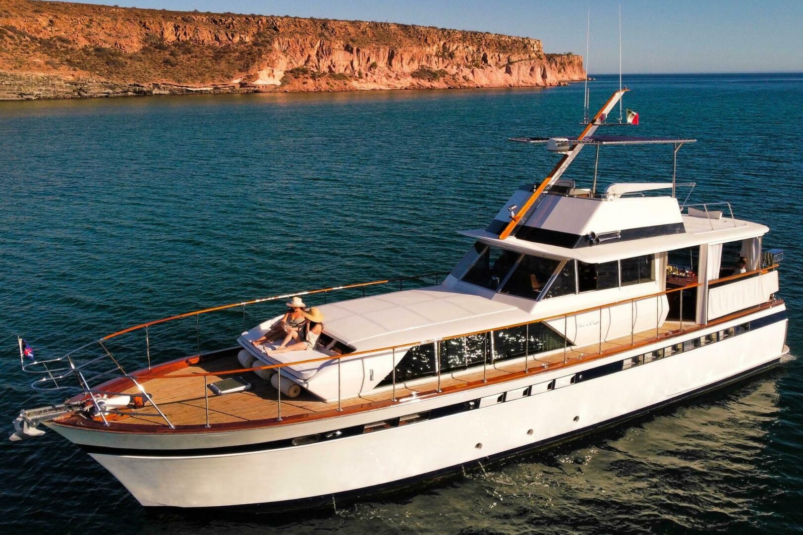 New School 57ft Chris Craft Yacht For Sale