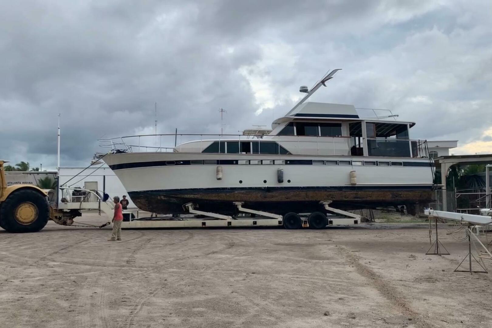 New School 57ft Chris Craft Yacht For Sale