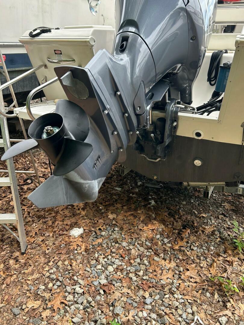 Fish Stalker 20ft Pro Line Yacht For Sale