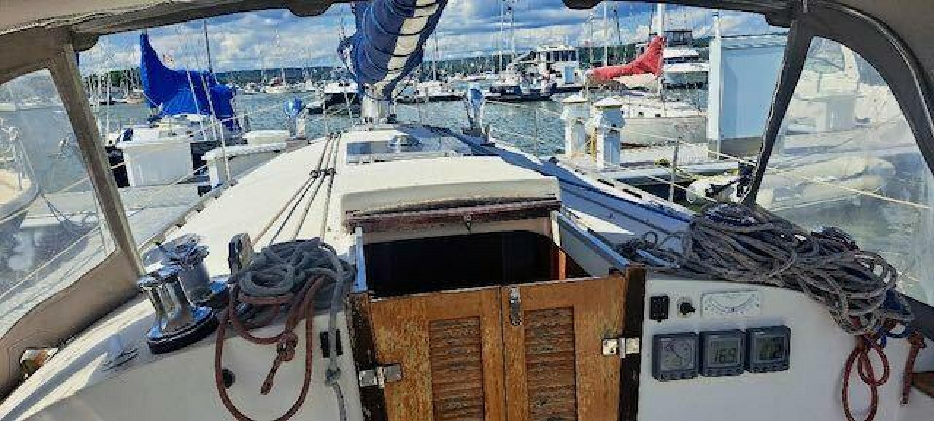 Hope and Glory 33ft Nonsuch Yacht For Sale
