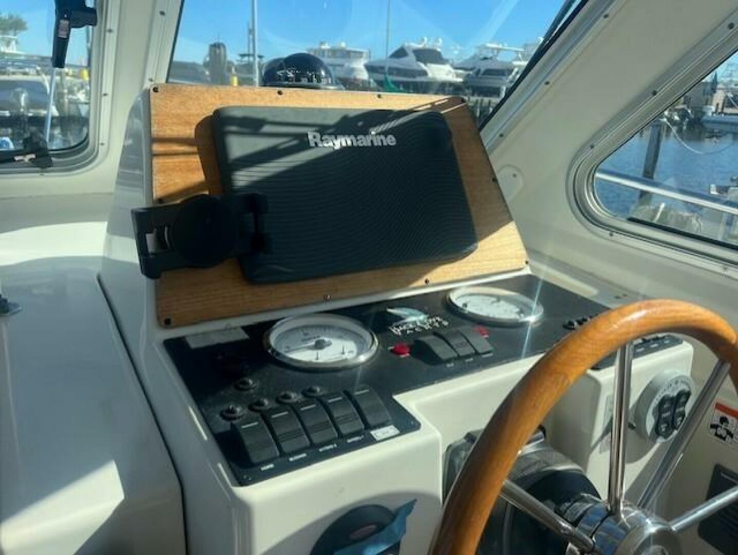 29ft Back Cove Yacht For Sale