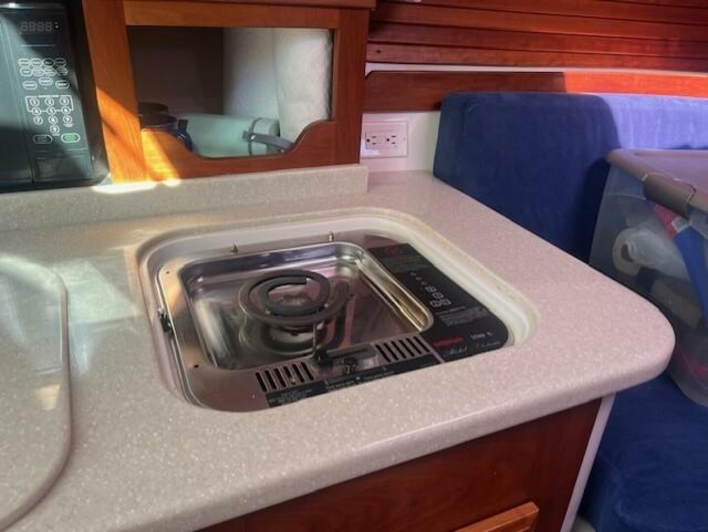 29ft Back Cove Yacht For Sale