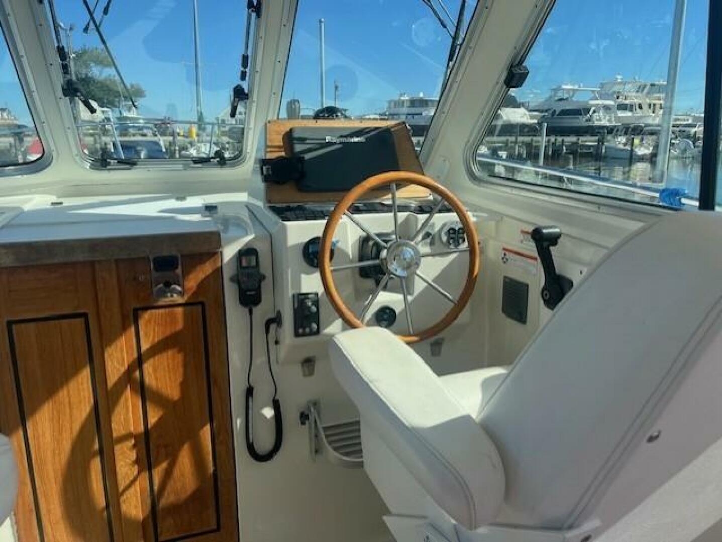 29ft Back Cove Yacht For Sale