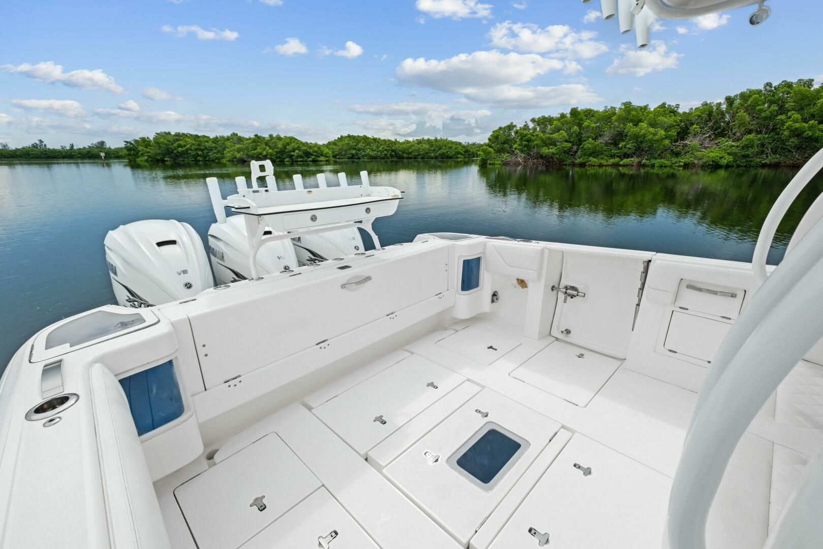Galati Yacht Sales Trade 40ft Intrepid Yacht For Sale