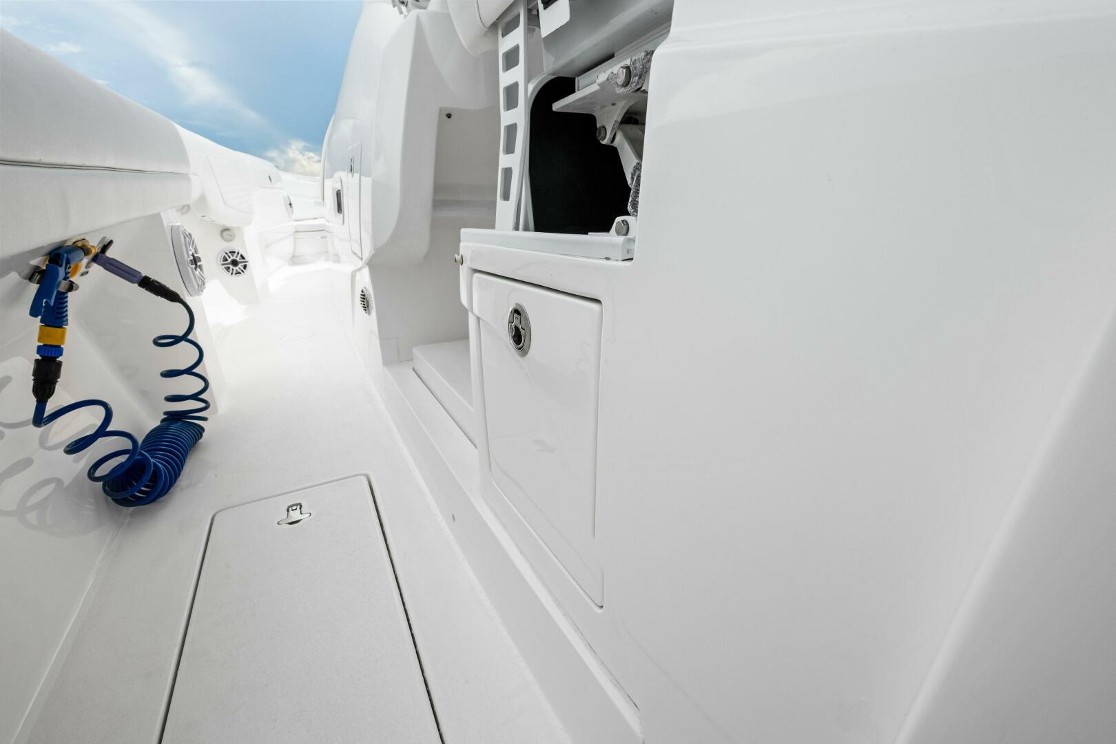 Galati Yacht Sales Trade 40ft Intrepid Yacht For Sale