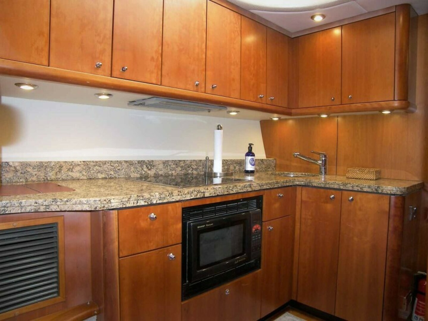 Galley To Fwd Port