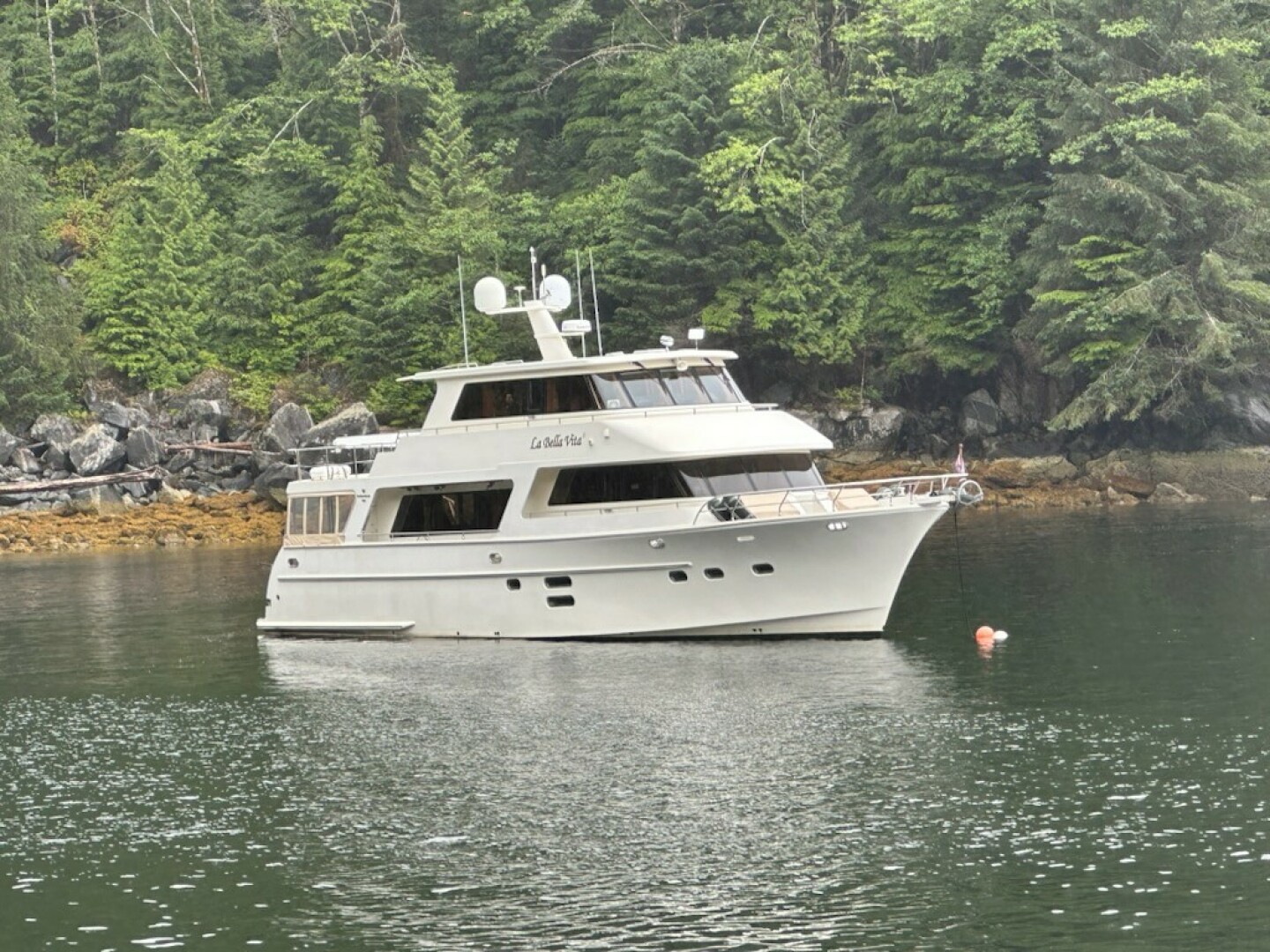 LA BELLA VITA II 72ft Hampton Yacht For Sale