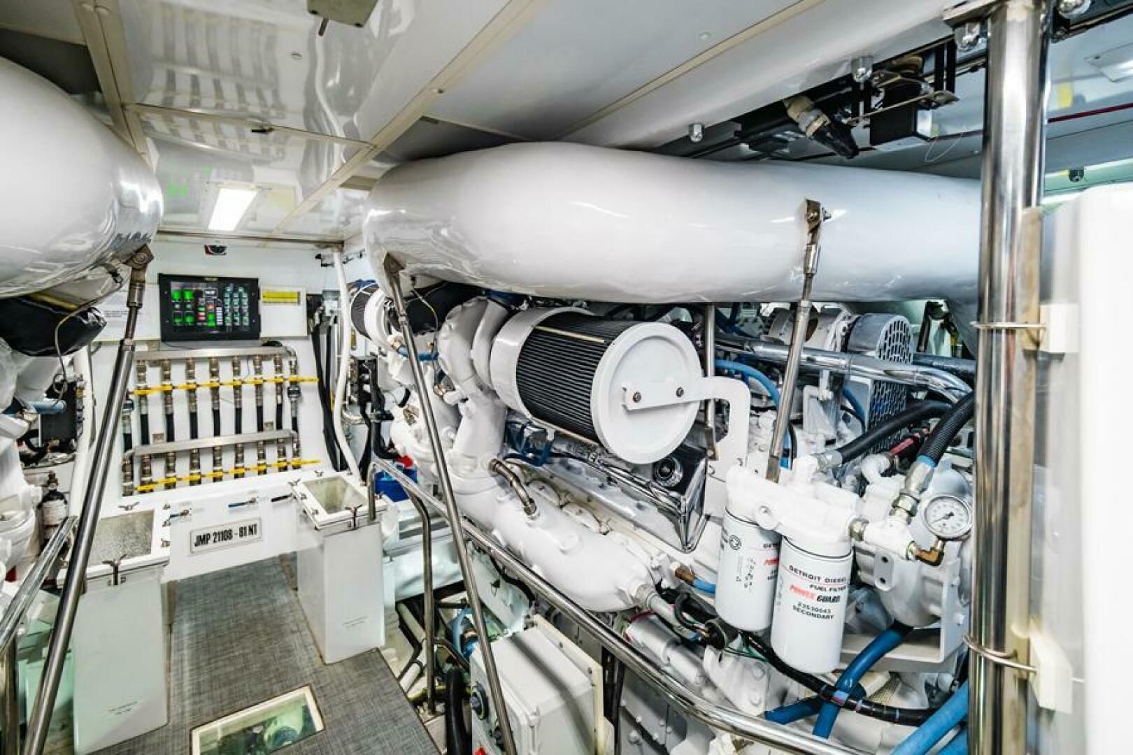 LONE STAR 130ft Hatteras Yacht For Sale