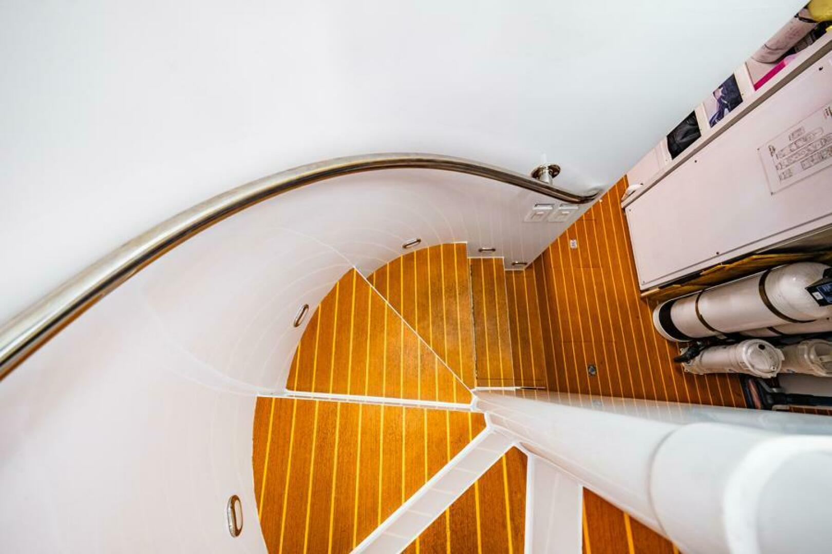 LONE STAR 130ft Hatteras Yacht For Sale