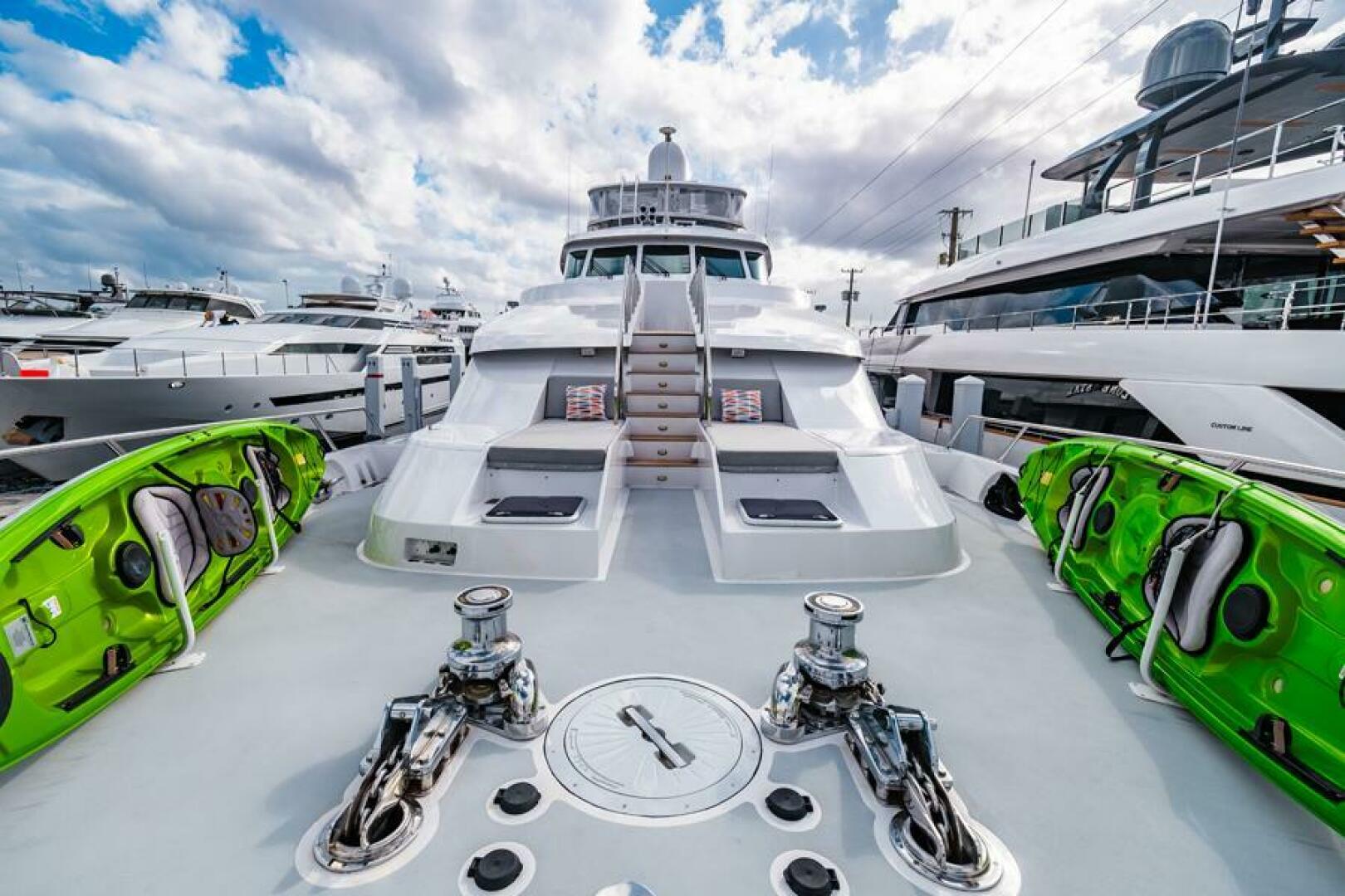 LONE STAR 130ft Hatteras Yacht For Sale
