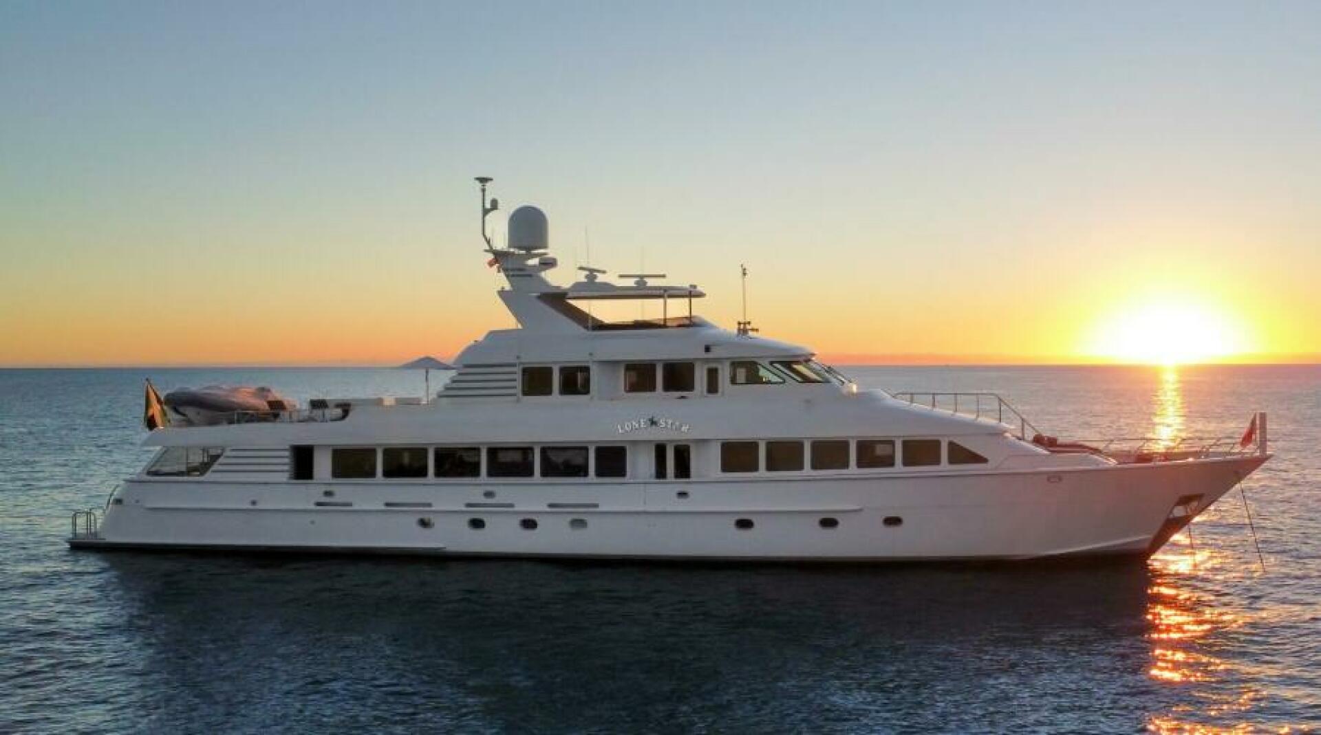 LONE STAR 130ft Hatteras Yacht For Sale