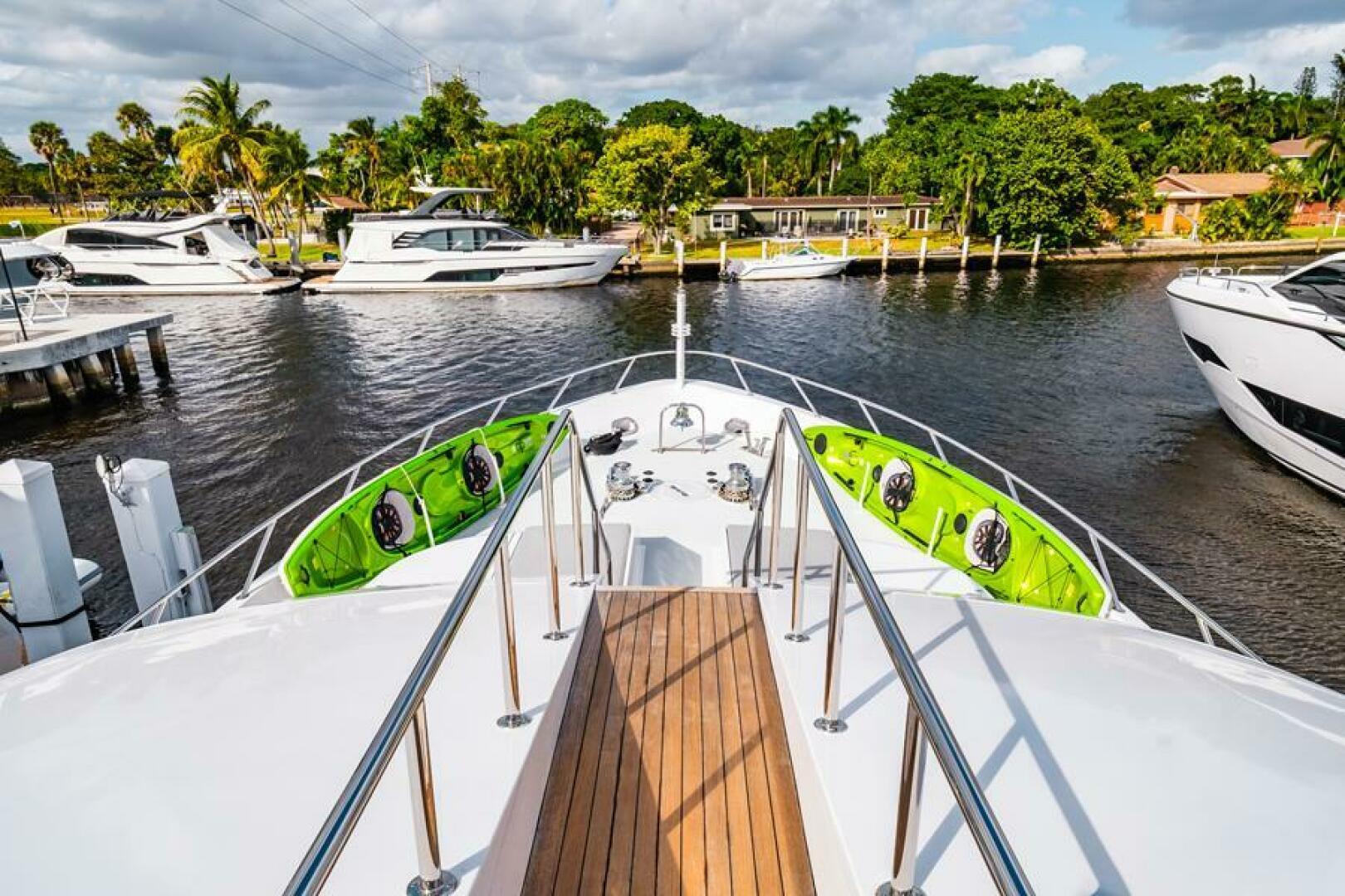 LONE STAR 130ft Hatteras Yacht For Sale
