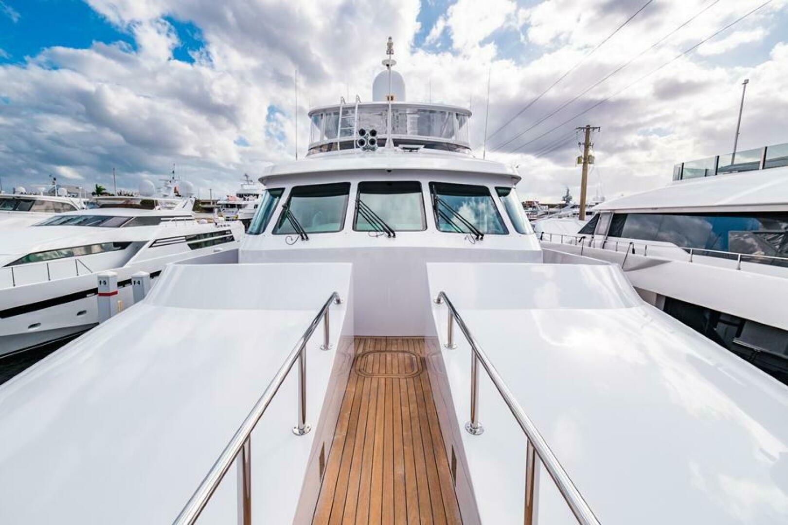 LONE STAR 130ft Hatteras Yacht For Sale