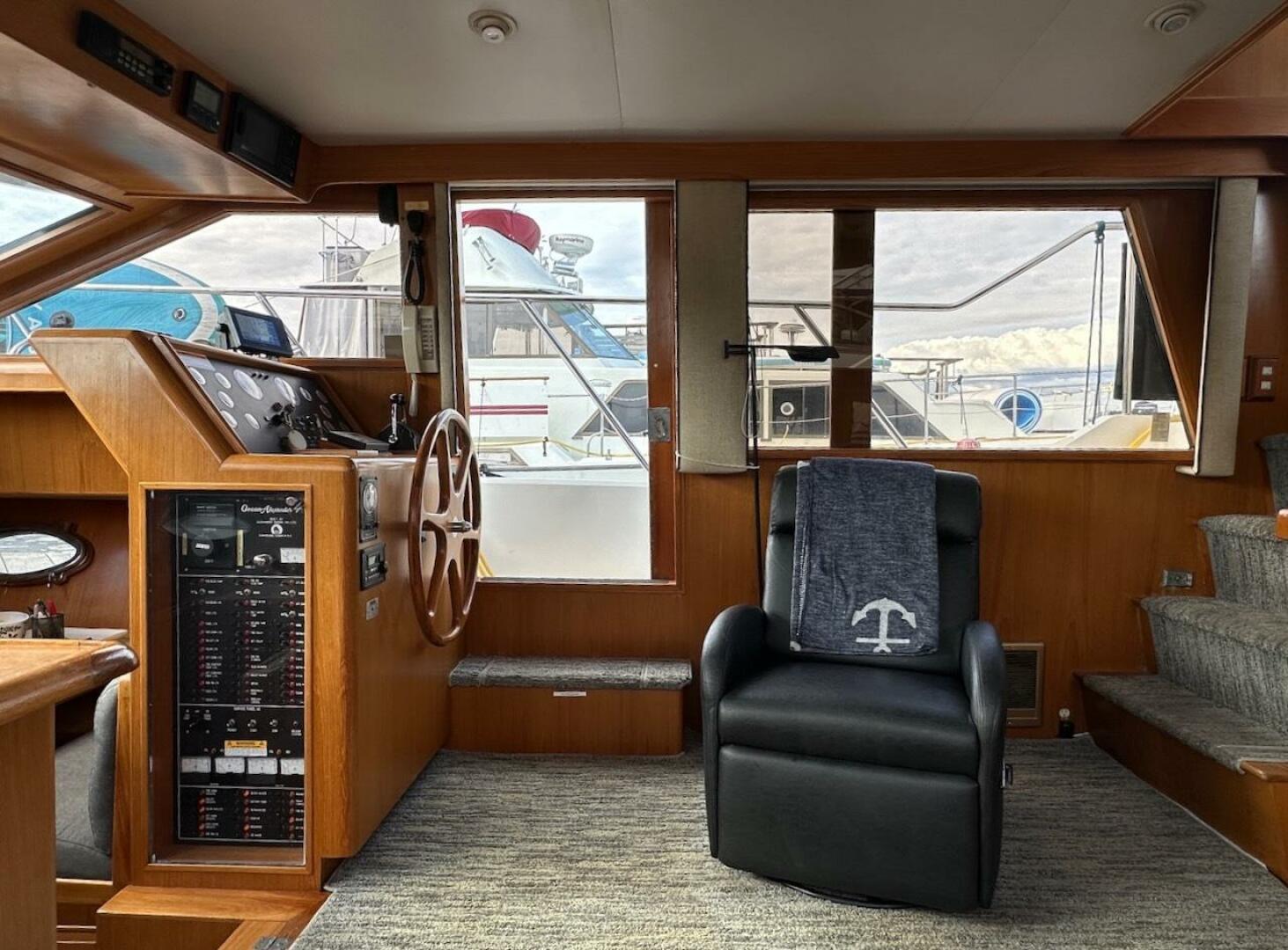 Rover 46ft Ocean Alexander Yacht For Sale