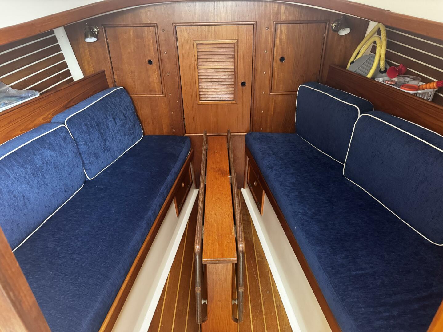 26ft Nonsuch Yacht For Sale
