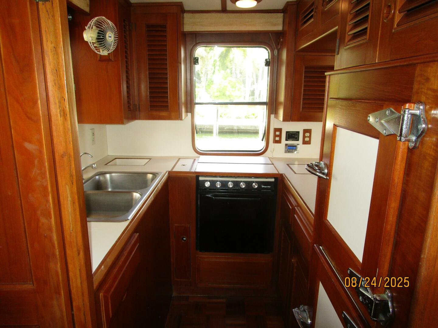 48' DeFever galley1