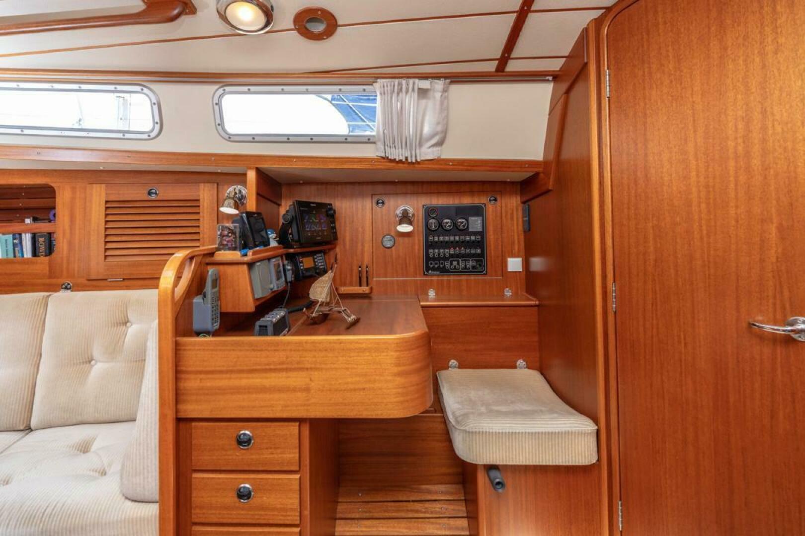 Roniin 31ft Hallberg Rassy Yacht For Sale