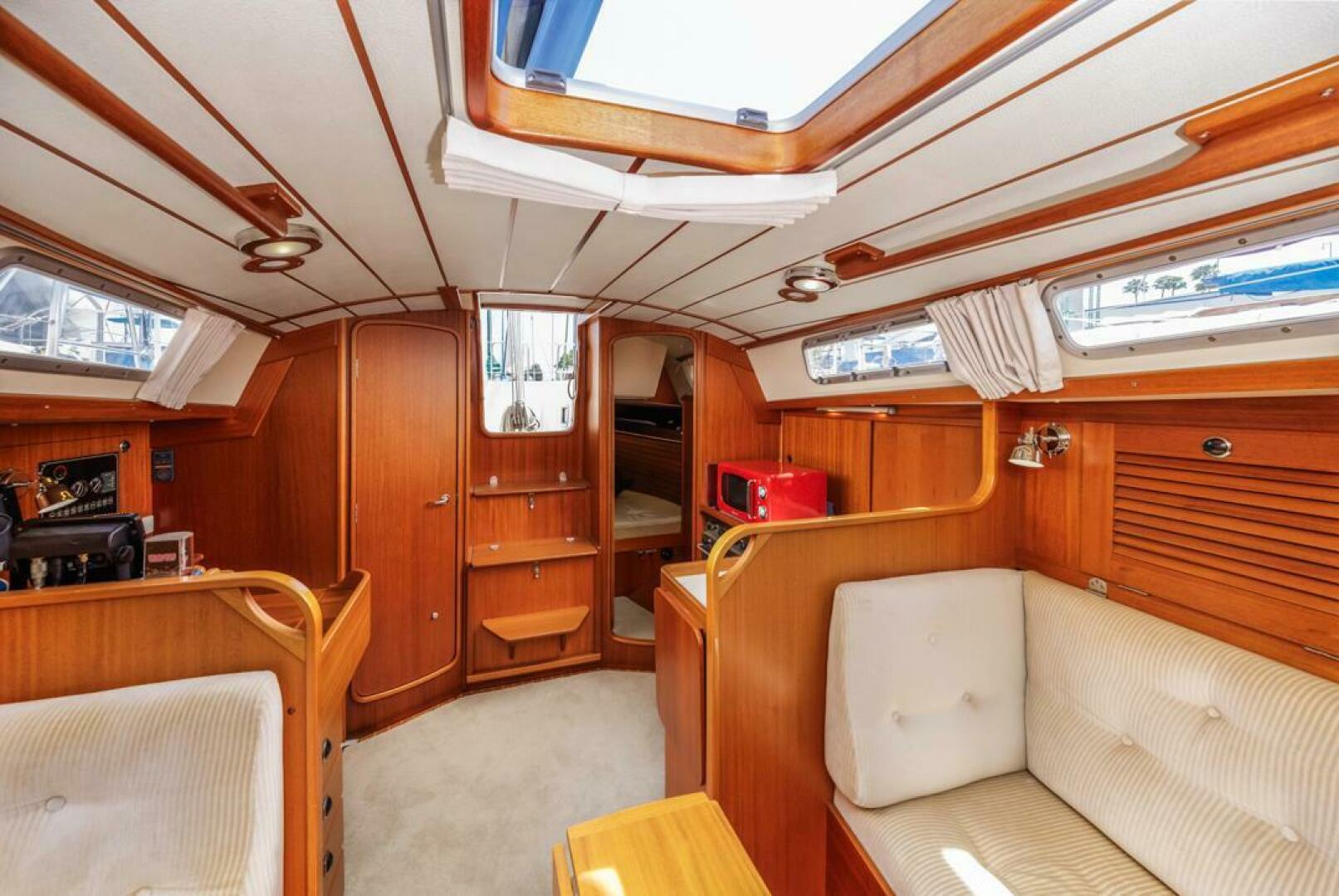 Roniin 31ft Hallberg Rassy Yacht For Sale