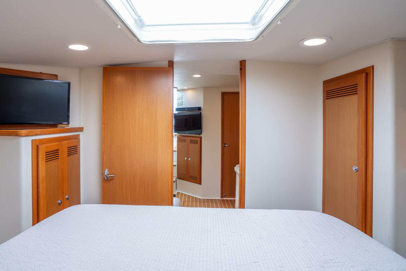 KAT S MEOW 40ft Cabo Yacht For Sale
