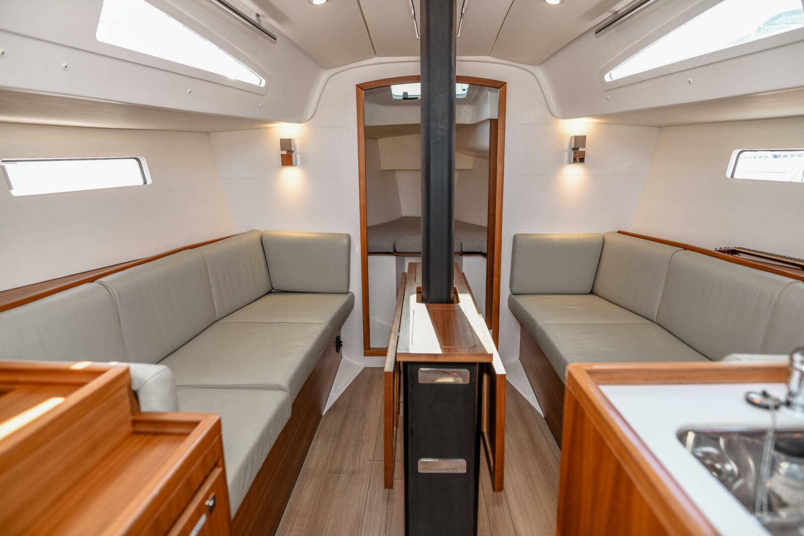 36ft J Boats Yacht For Sale