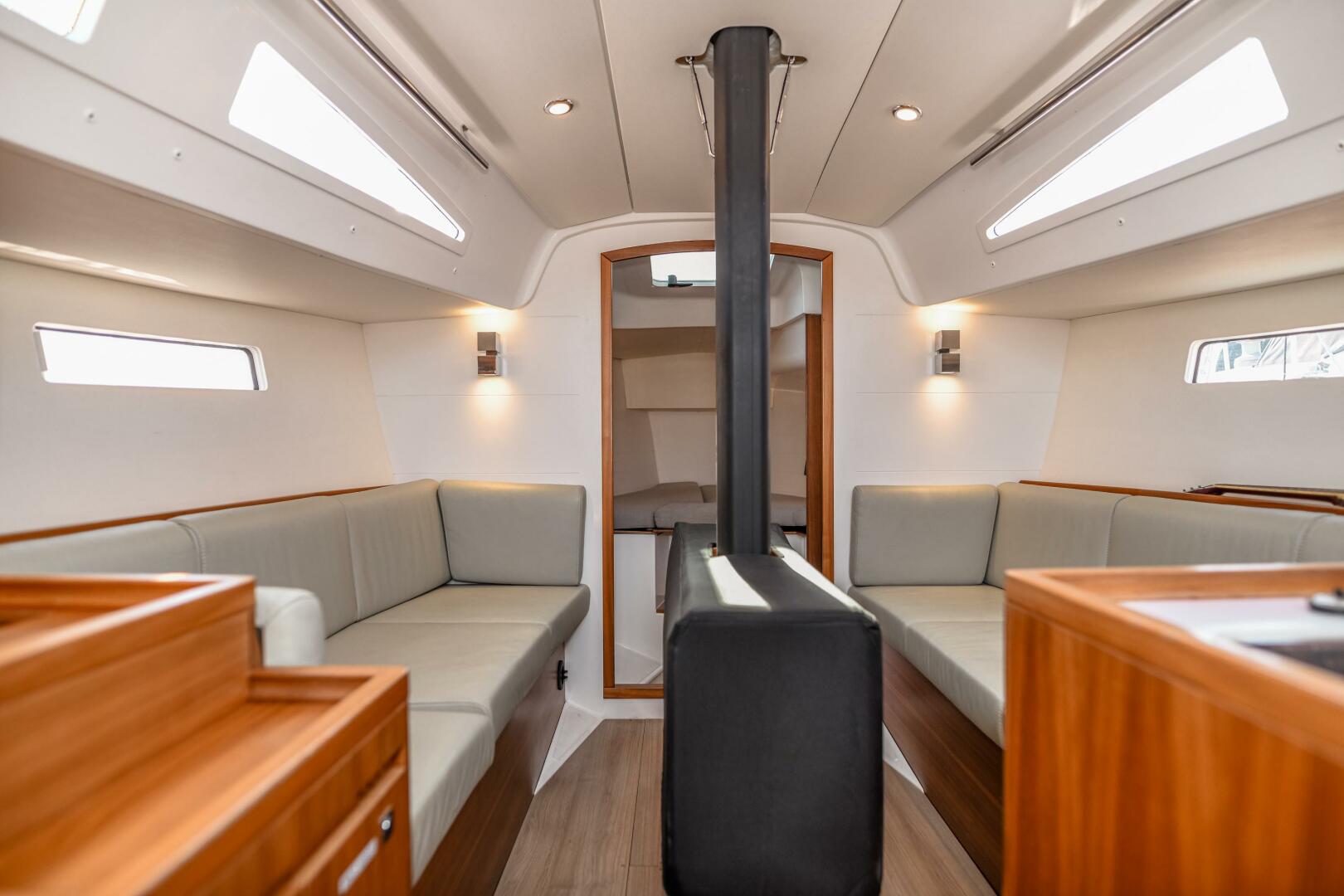 36ft J Boats Yacht For Sale