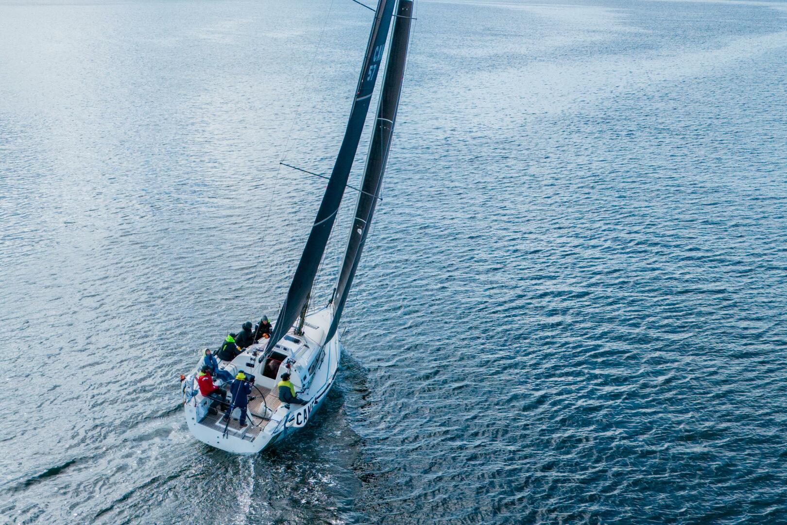 36ft J Boats Yacht For Sale