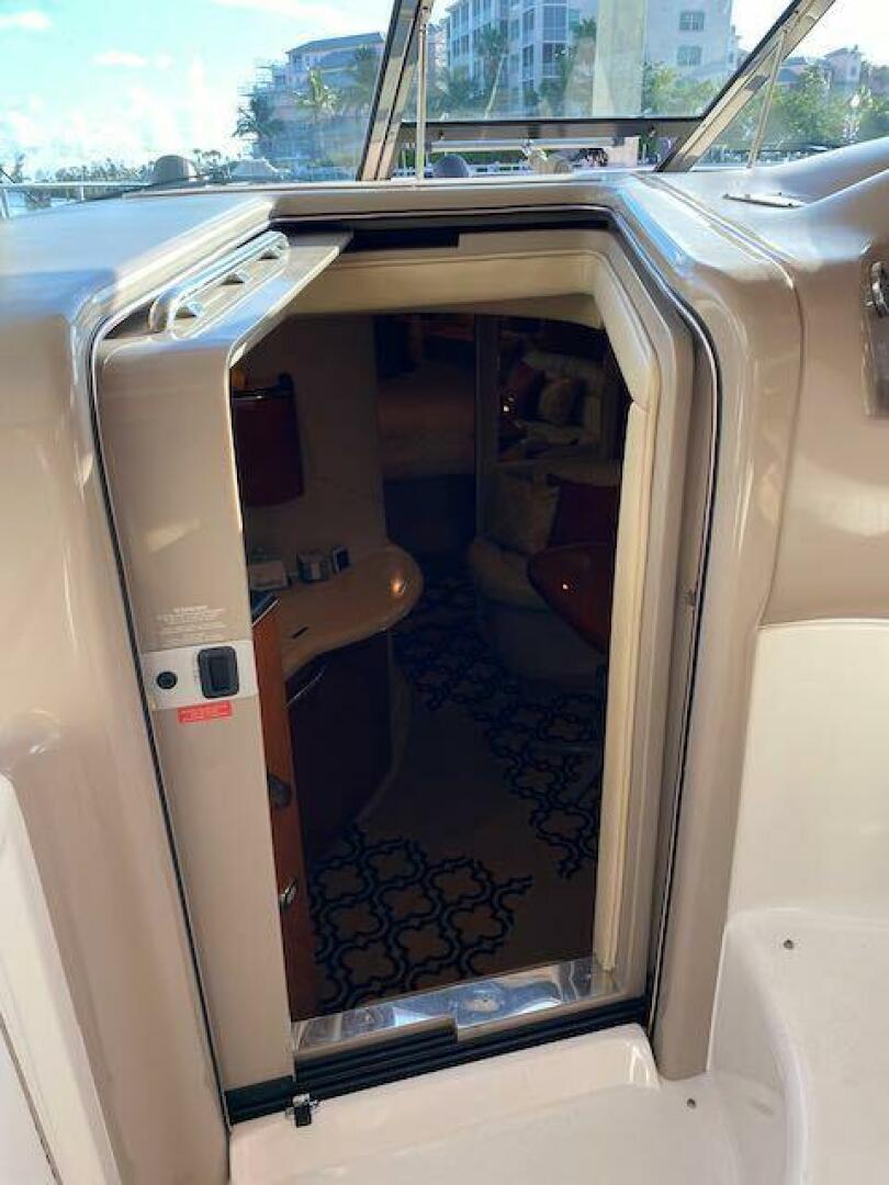 38ft Sea Ray Yacht For Sale
