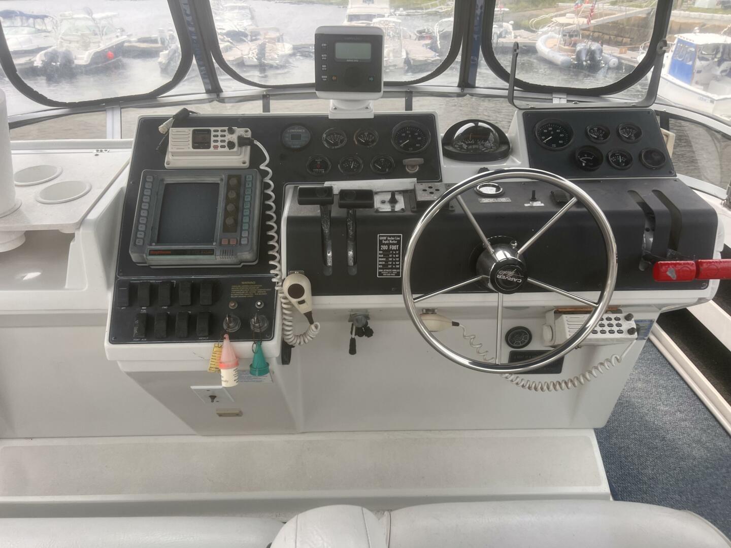 SEA DELIVERY 35ft Carver Yacht For Sale