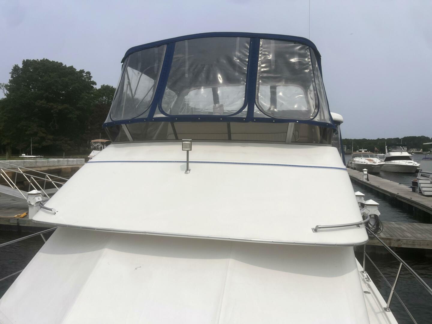 SEA DELIVERY 35ft Carver Yacht For Sale